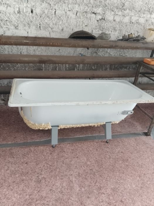 Продам б/у ванну