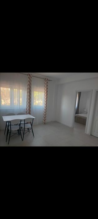 Apartament cu 2camere de închiriat