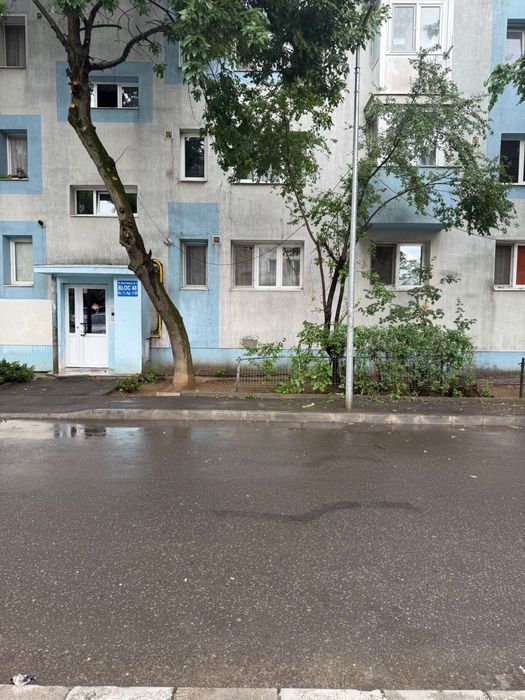 Vand Apartament cu 4 camere ferentari imasului