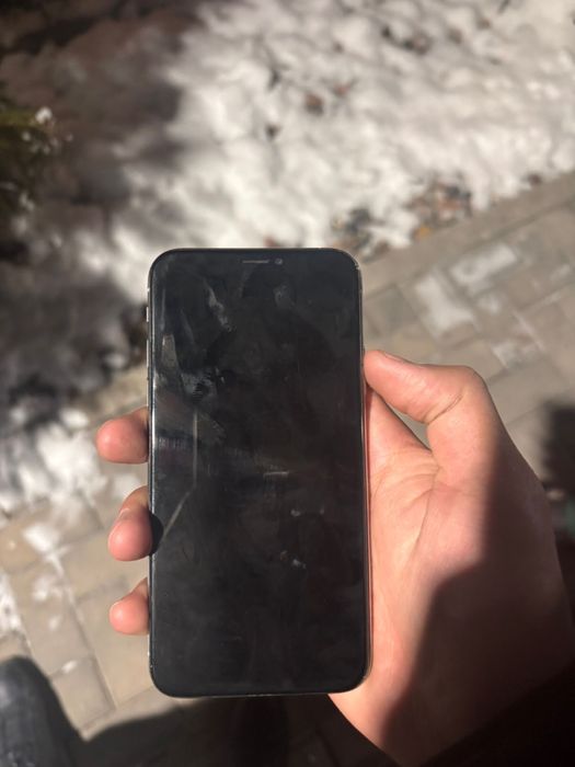 Айфон хс 256гб не лагает