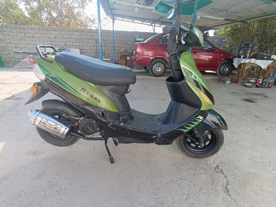 Продается скутер джейран 49 куб