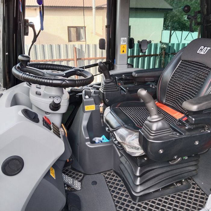 Продам Экскаватор погрузчик Cat 432f2