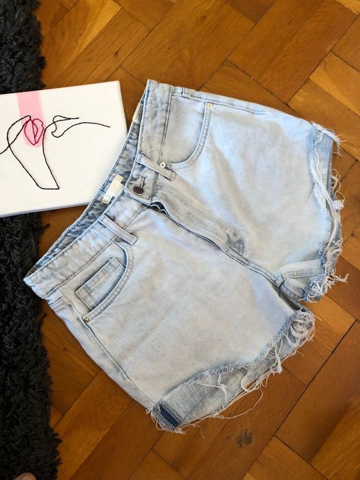 Къси панталонки от деним