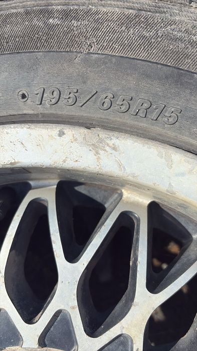 Колесо в сборе 5*114.3 разболтовка