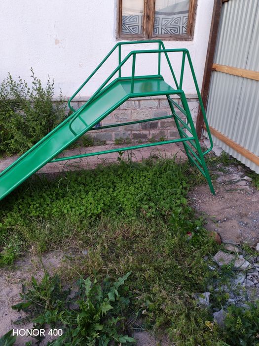 Продам железную горку