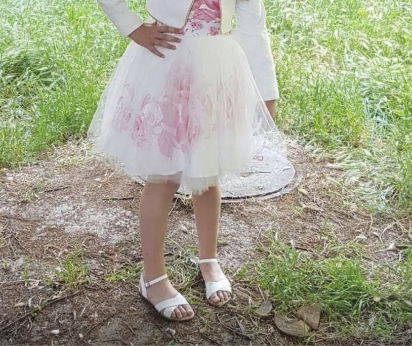 Пола на Junona за прекрасни малки дами