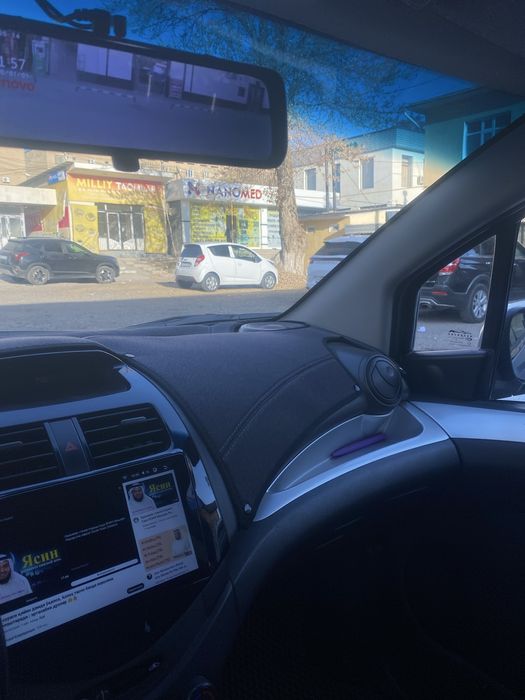 Спарк накдга сотилади.