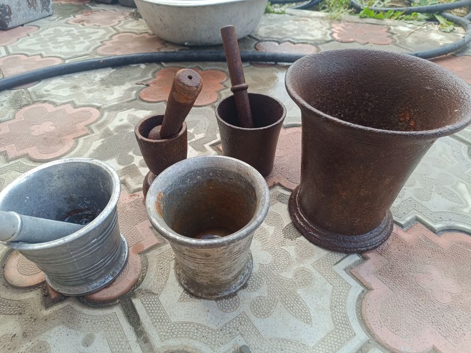 Ступка чугунная, дюралевая