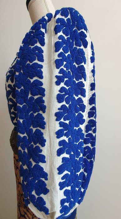 REDUCERE 20%! Costum popular (ie/camasa cu poale, fota/zadie/valnic)