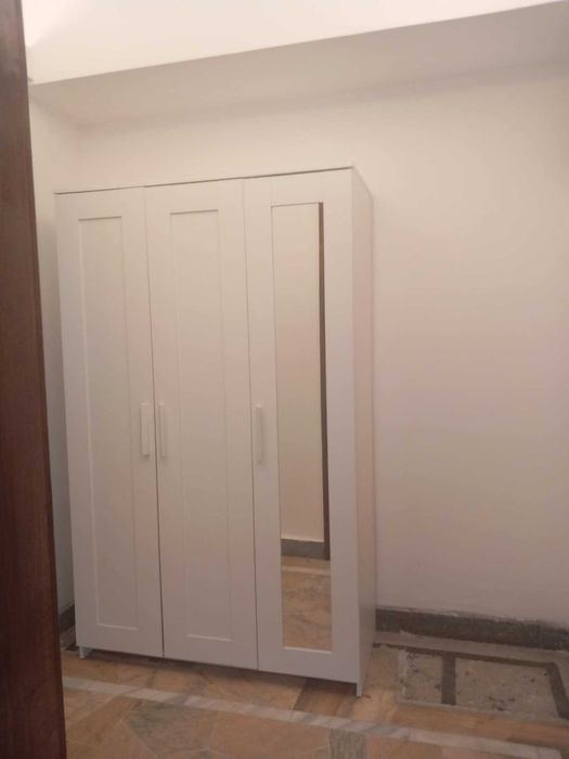 Продава се Тристаен апартамент в София, Център - 92 кв.м за 6087 €/кв.м - Снимка #3