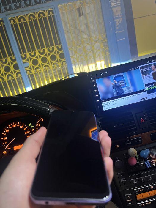 Телефон Vivo Y17s