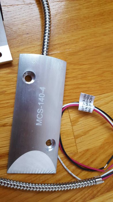 Senzor de proximitate MCS-140-4