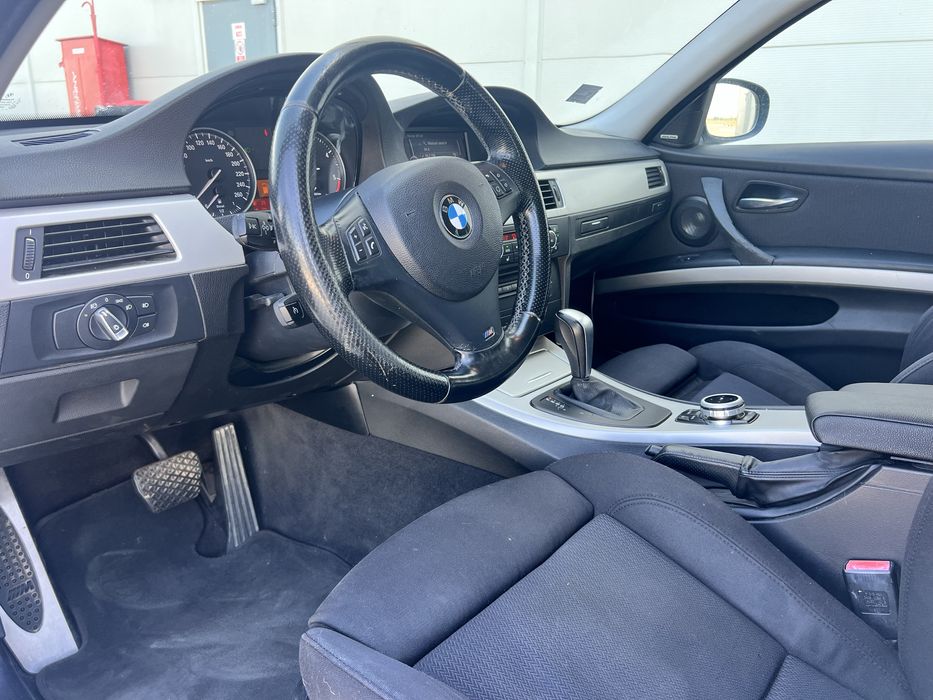 BMW 3 Series 2010 — imagine 5