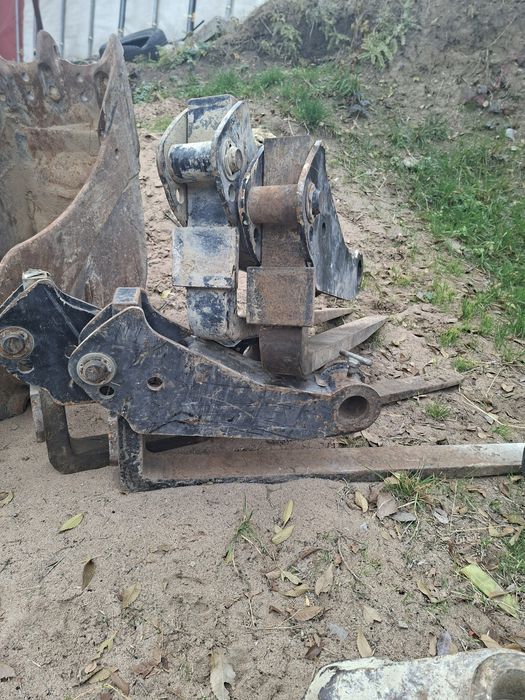 Вилы на эксковатор погрузчик