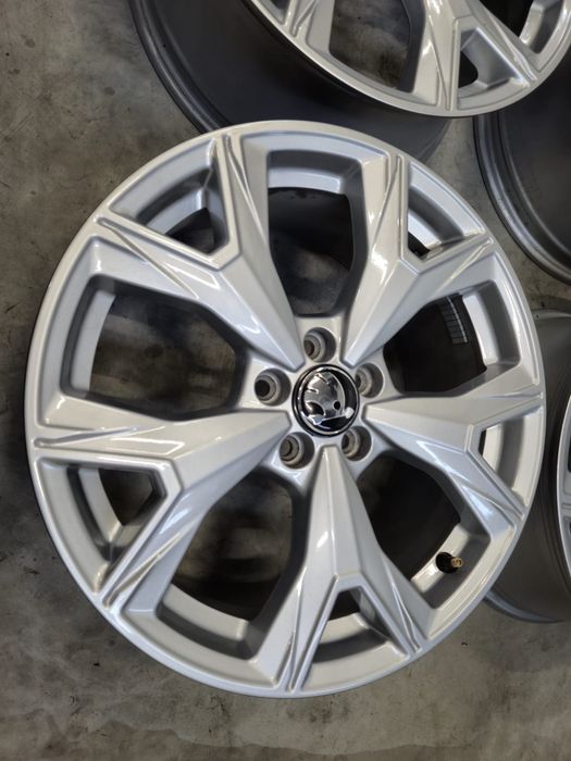 Jante 5x100 R17 Vw T Cross Taigo Polo Skoda Kamiq Scala Fabia Roomster