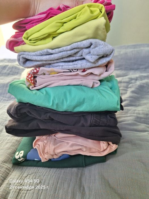 Пакет брендовых вещей 6-7 лет на девочку