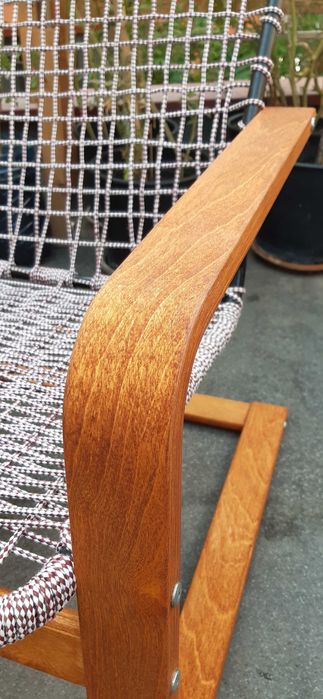 Люлеещ се стол Икеа напълно реставриран