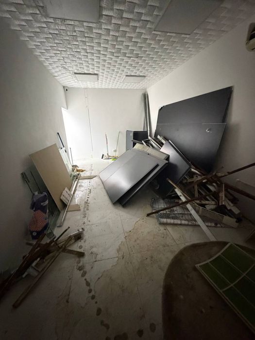Чилонзор 19 кв 1 хона 2 хона килинган Нежилой