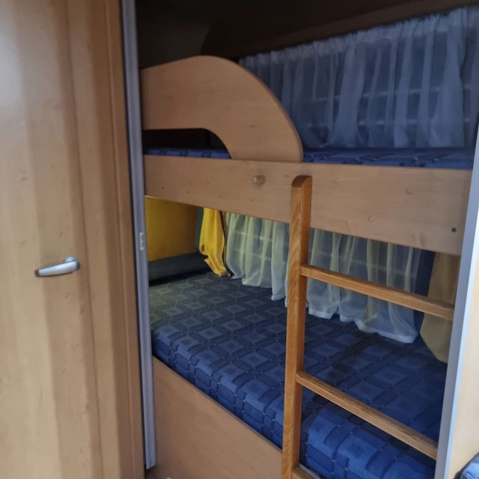 Прицеп дом на колесах 5 мест