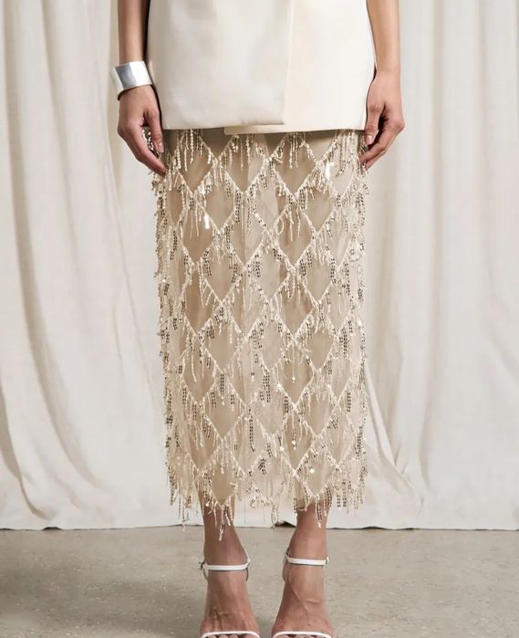 Юбки с пайетками в двух цветах