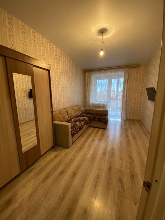 1 ком мкр.Юбилейный не купэ