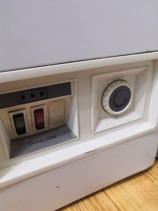 Срочно ТУРЕЦКИЙ Морозильник