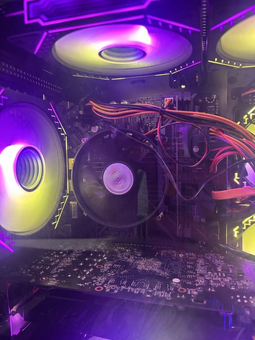 Новый компютер для игры и учебы