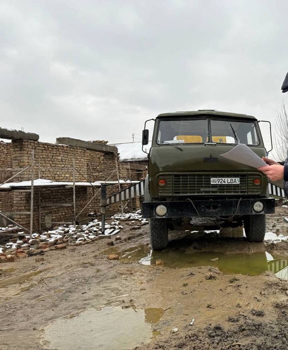 Kran maz xolati yaxshi 8500$