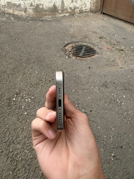Iphone 15 pro 128 идеал