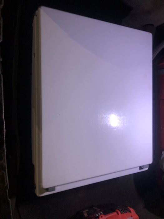 Продам электрическуб плитку