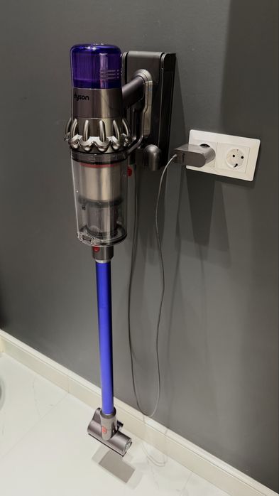 Пылесос оригинал Dyson SV17 / V11