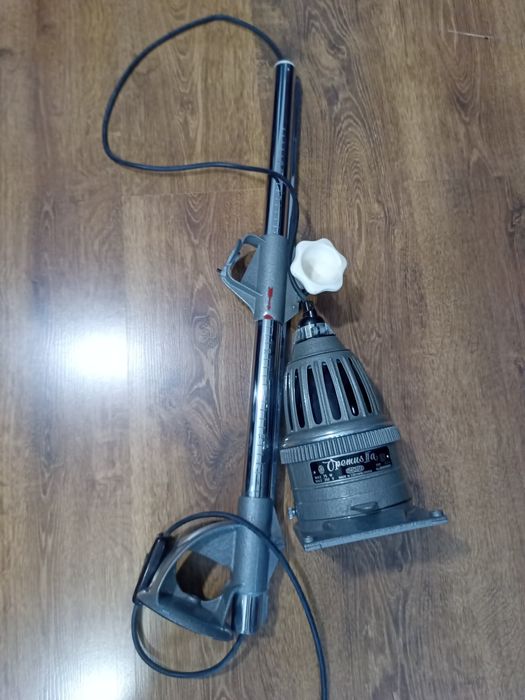 Ретро дизайн в действие: Използване на Opemus IIa за работно осветлени