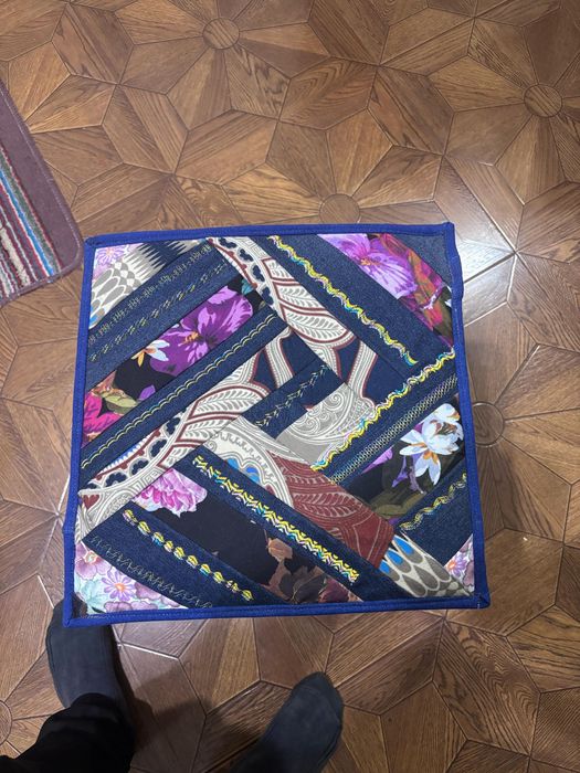 Продам чехлы на стулья  кухонные