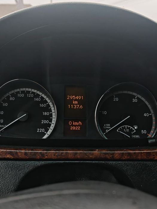 Mercedes viano 4×4 automata 2.2 150 cp