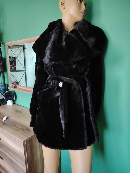 Палта с размери S, М и L