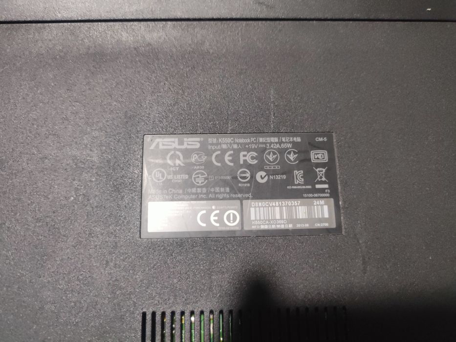 Ноутбук asus k550c