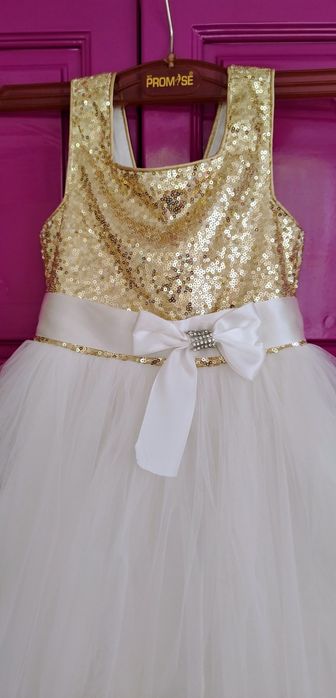 Шаферска рокля 4-5г. с подарък обувки