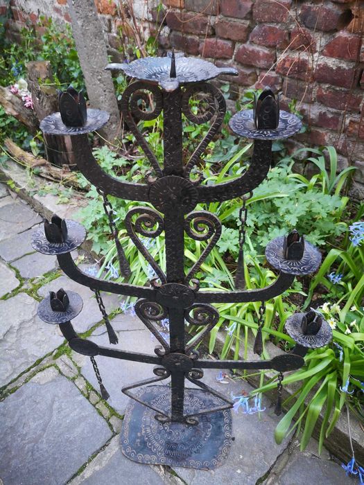 Стар свещник от ковано желязо, ръчна изработка