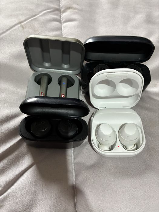 Casti bluetoooth jbl samsung