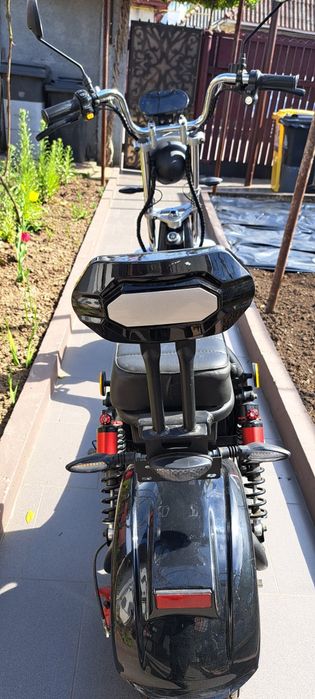 Scooter pe electric