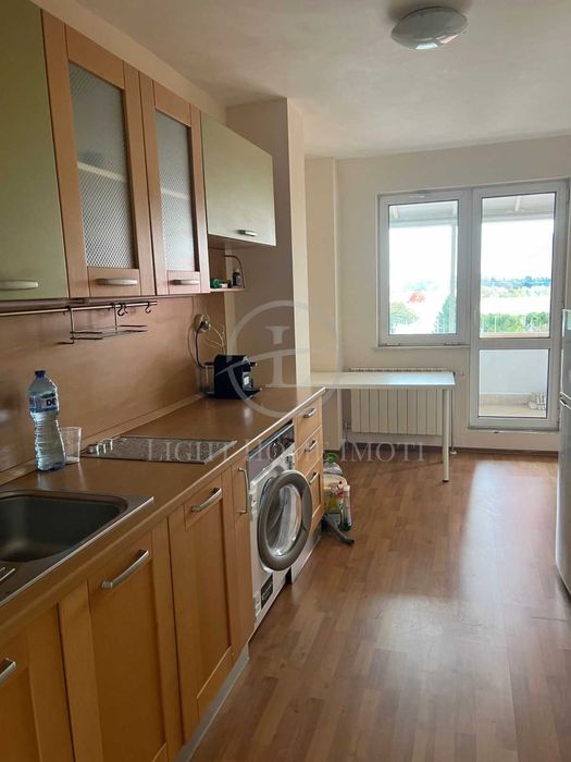 Продава се Тристаен апартамент в Пловдив, Кършияка - 220 кв.м за 2037 €/кв.м - Снимка #9