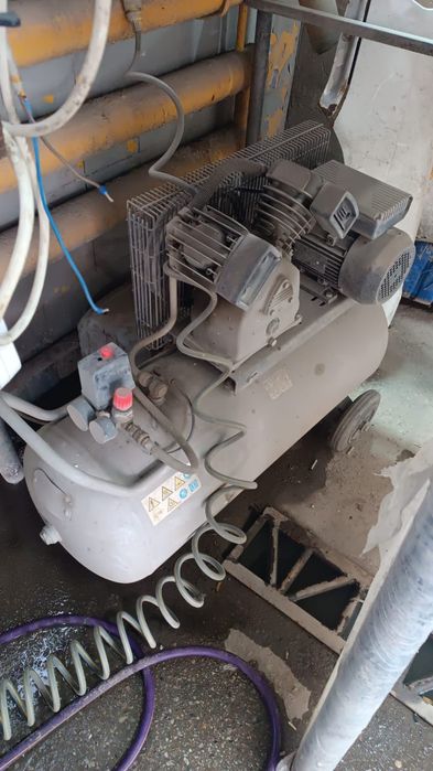 Компрессор В комплекте