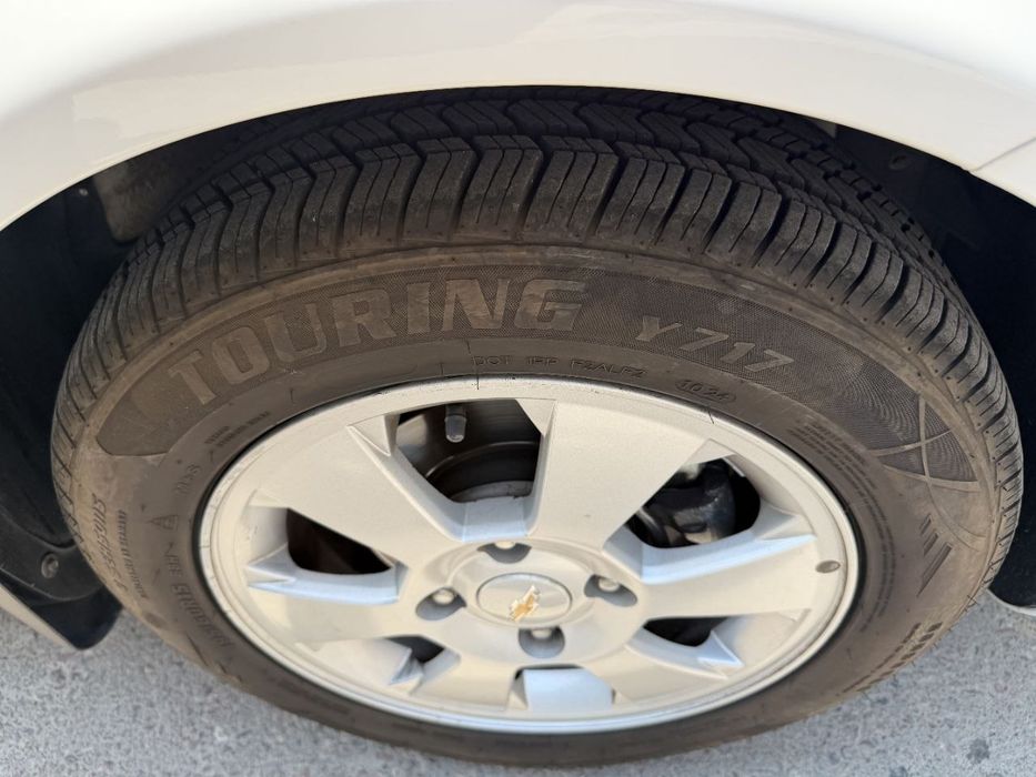 Lacetti Gentra elegant plus