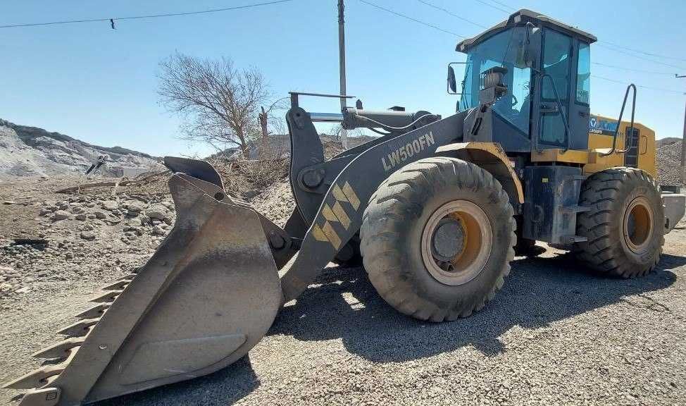 ХCMG  Фронтальный погрузчик 3 куб 2020 год