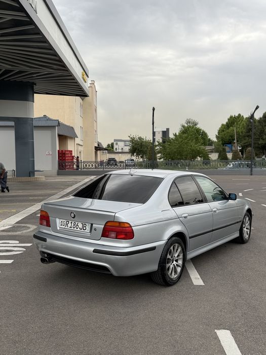 BMW E39 520I продается!