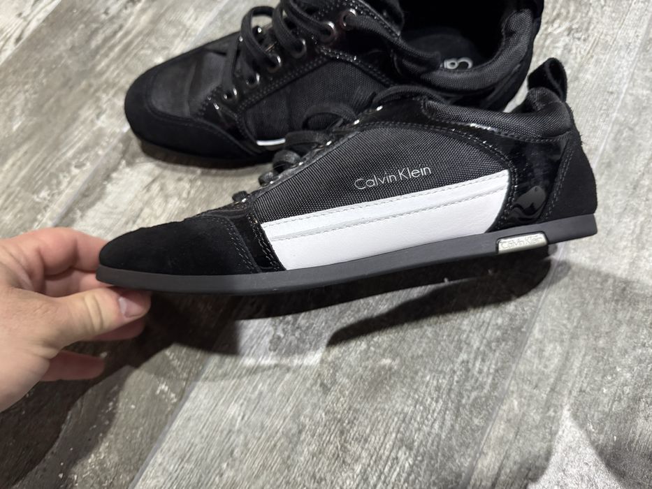 Calvin klein adidasi
