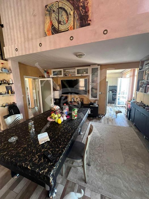 Двуетажна къща в Черни връх 97021