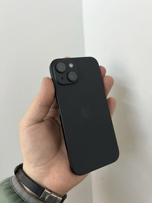iPhone 15 Negru 100% baterie impecabil