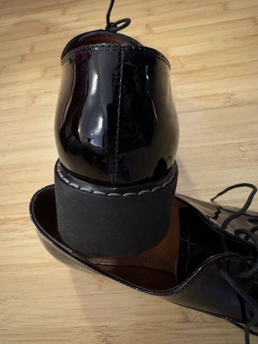 Pantofi loafers din piele lacuita Anna Cori