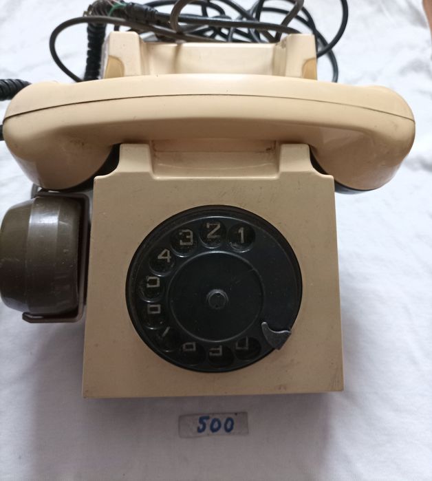 Telefoane de colecție nu trimit în țară predare personal prefer în cen